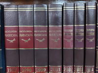 Encyclopedia  Americana Annual 1998